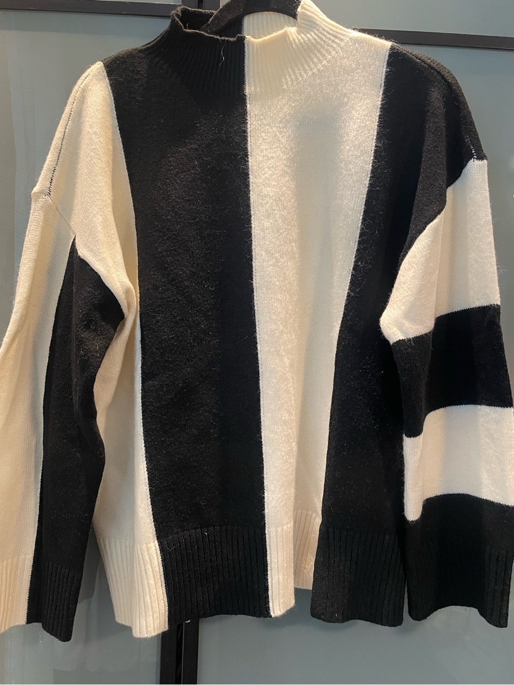 Colorblock Black and White Turtleneck Sweater
